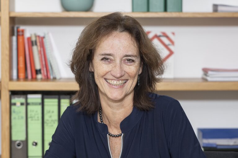 Susanne Schmall