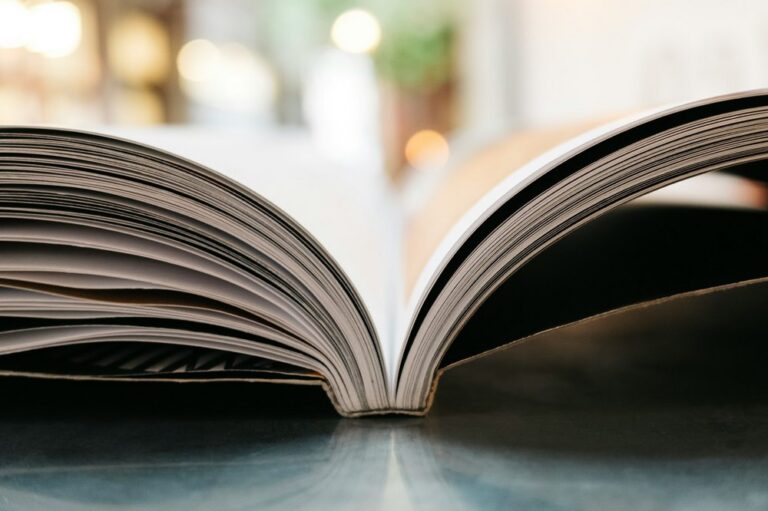 Gedenkbuch neu aufgelegt – Datenbank zur Deportation jüdischer Menschen online