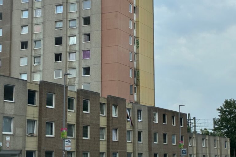 Angedrohte Räumungsklagen in der Groner Landstraße 9